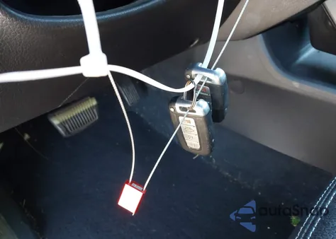 2013 Kia Sorento Sx V6 z USA, uszkodzony, nr VIN 5XYKWDA24DG400061